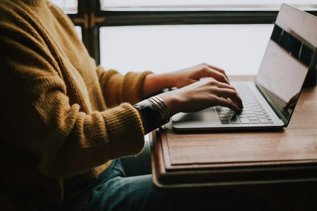 Expressions du Web : les traduire sans perdre leur effet